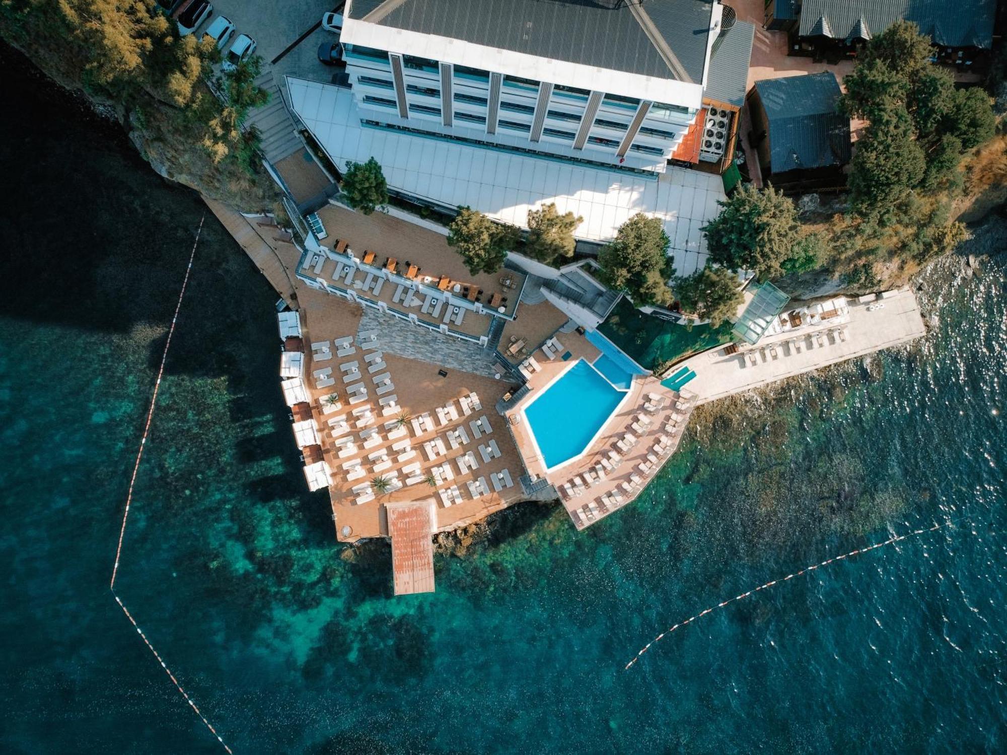 Vira Otel Suites スィノプ エクステリア 写真