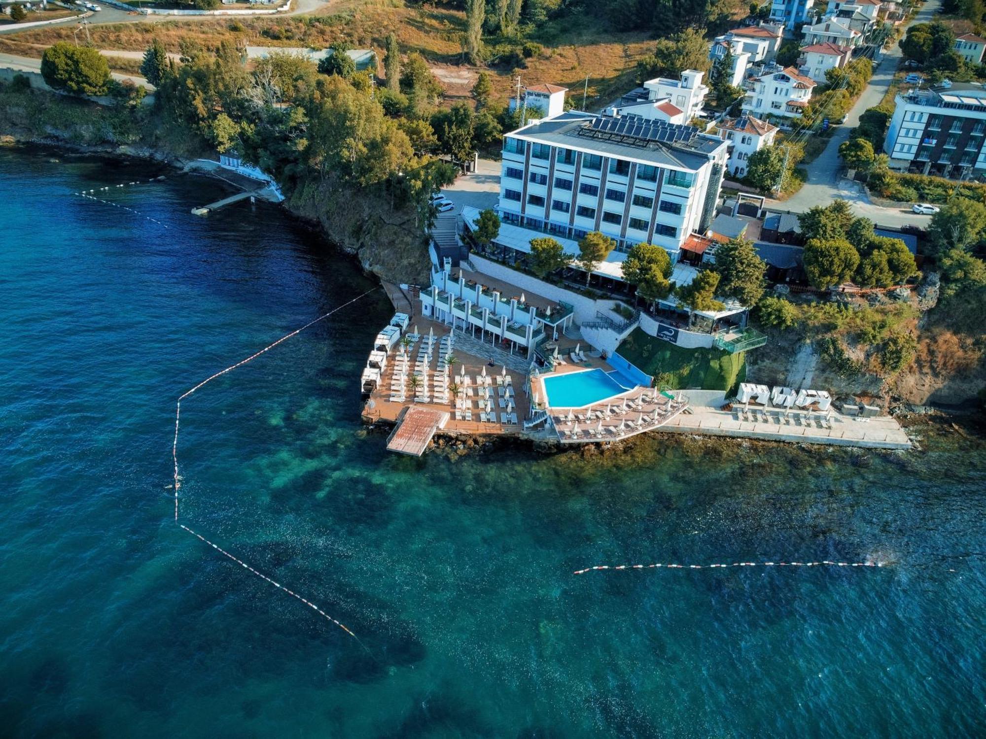 Vira Otel Suites スィノプ エクステリア 写真
